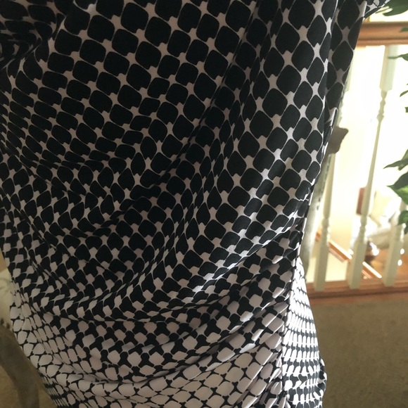 Worthington top, great for layering - Picture 2 of 4